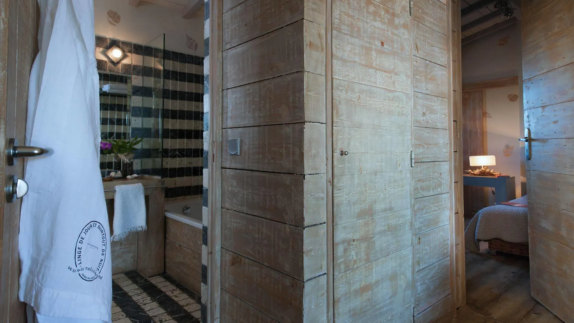 Hotel Restaurant Les Arnelles Saintes-Maries-de-la-Mer